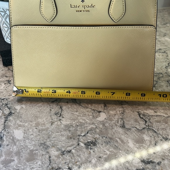 🎉Host Pick🎉Kate Spade Madison Small Satchel in Butter Color - Picture 7 of 14